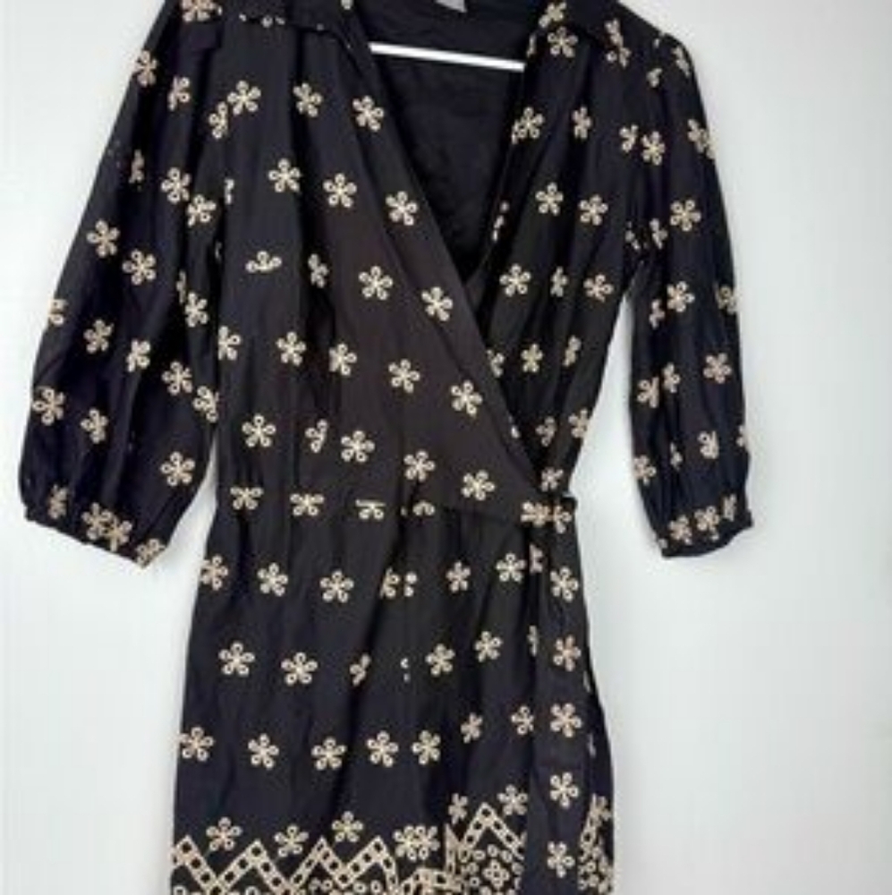 Venus Floral Embroidered Surplice Mini Romper Cream Blk 3/4 Slvs Waist Tie Sz 10 - Picture 3 of 16